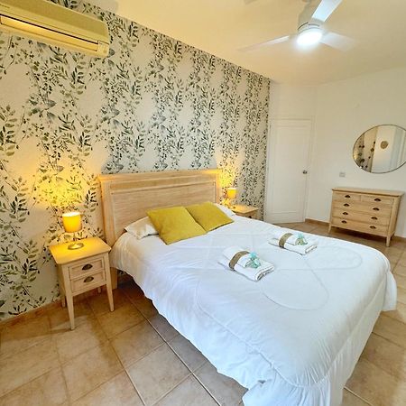 797 Holiday Rentals- Precioso Piso Con Vistas Al Jardin En Benalbeach Benalmadena Bagian luar foto